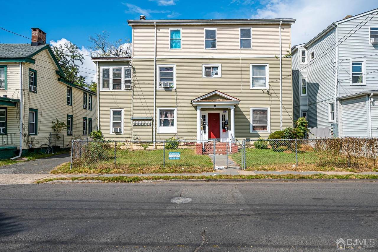 542 Front Street - Photo 1