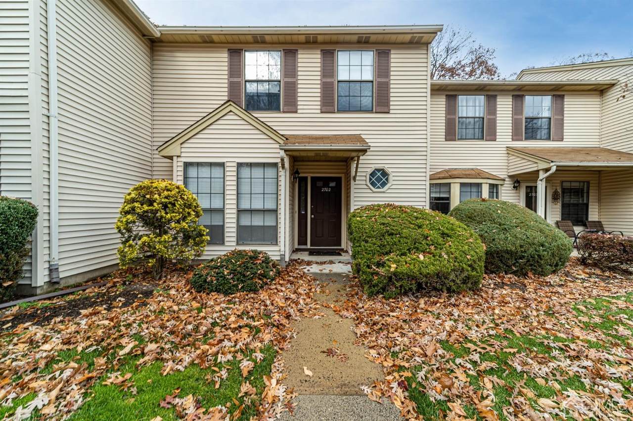 2702 Cricket Circle - Photo 1