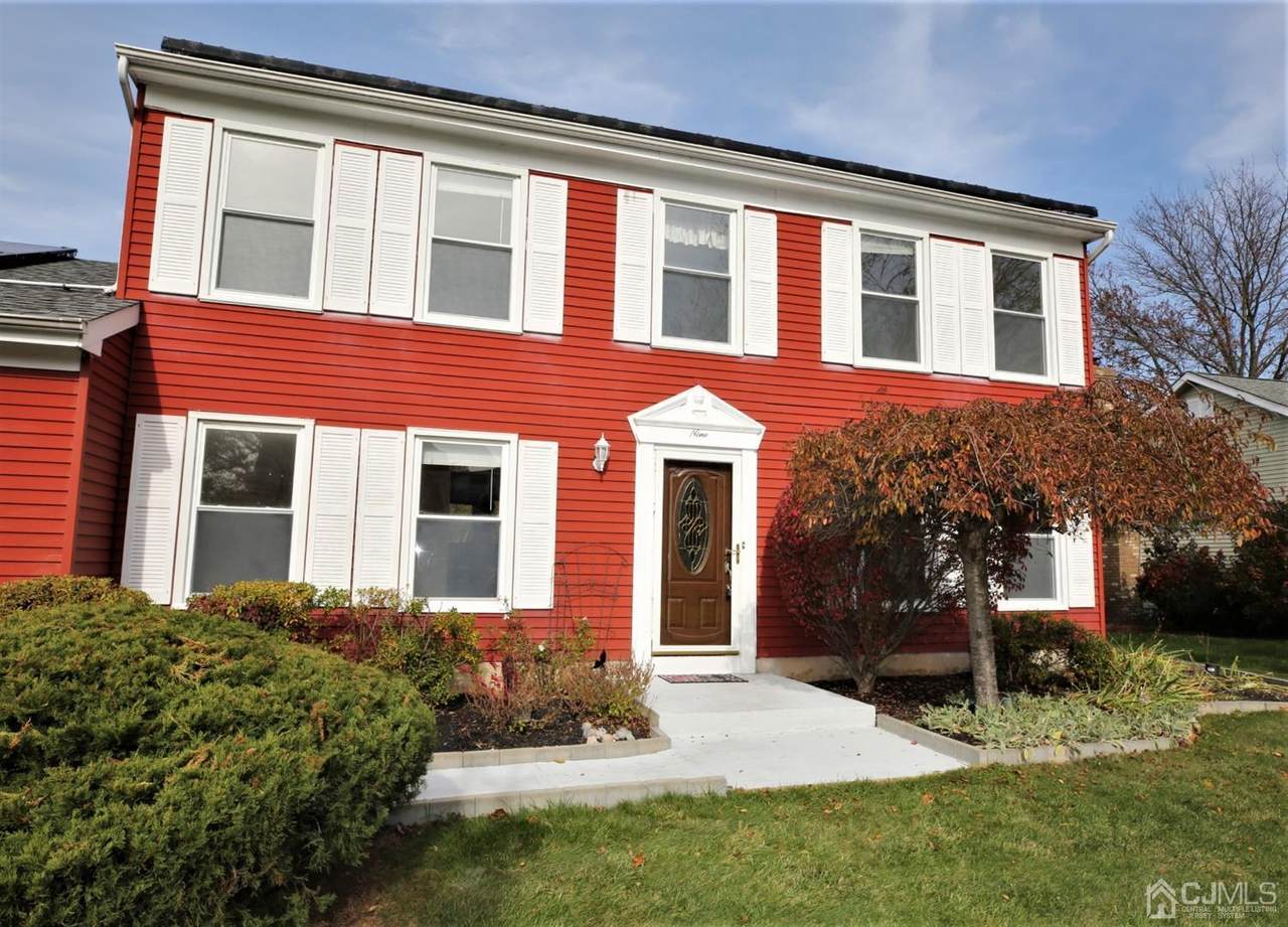 9 Franklin Drive - Photo 1