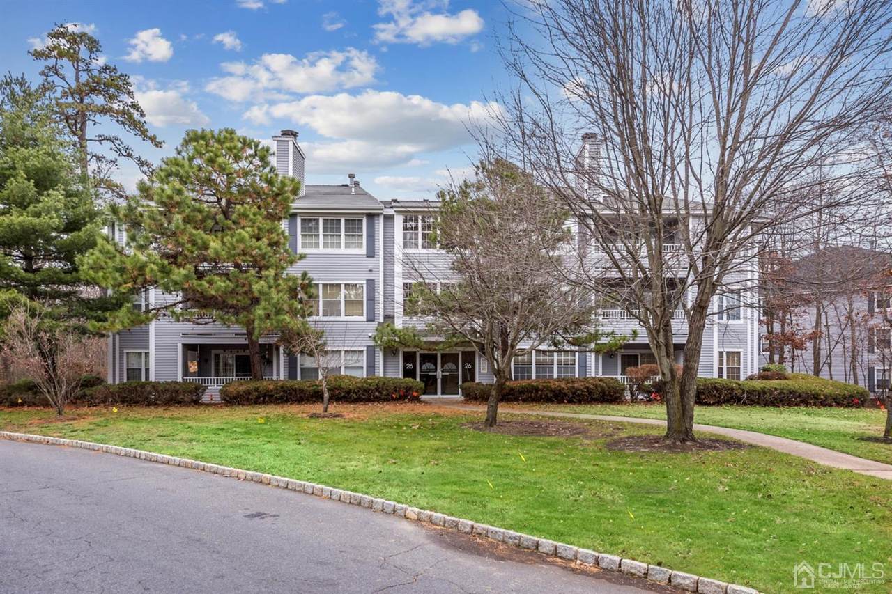 1001 Meadow Court - Photo 1