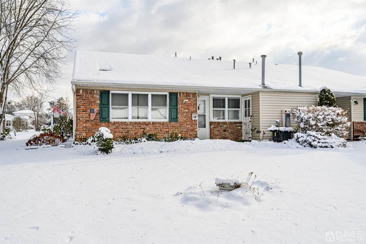 37 Haven Drive - Photo 1