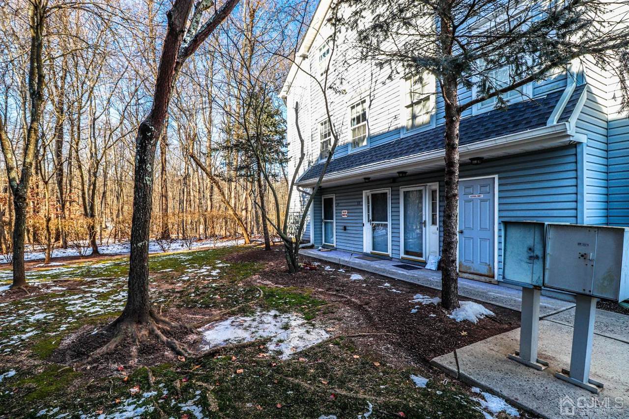 153 Prestwick Way - Photo 1