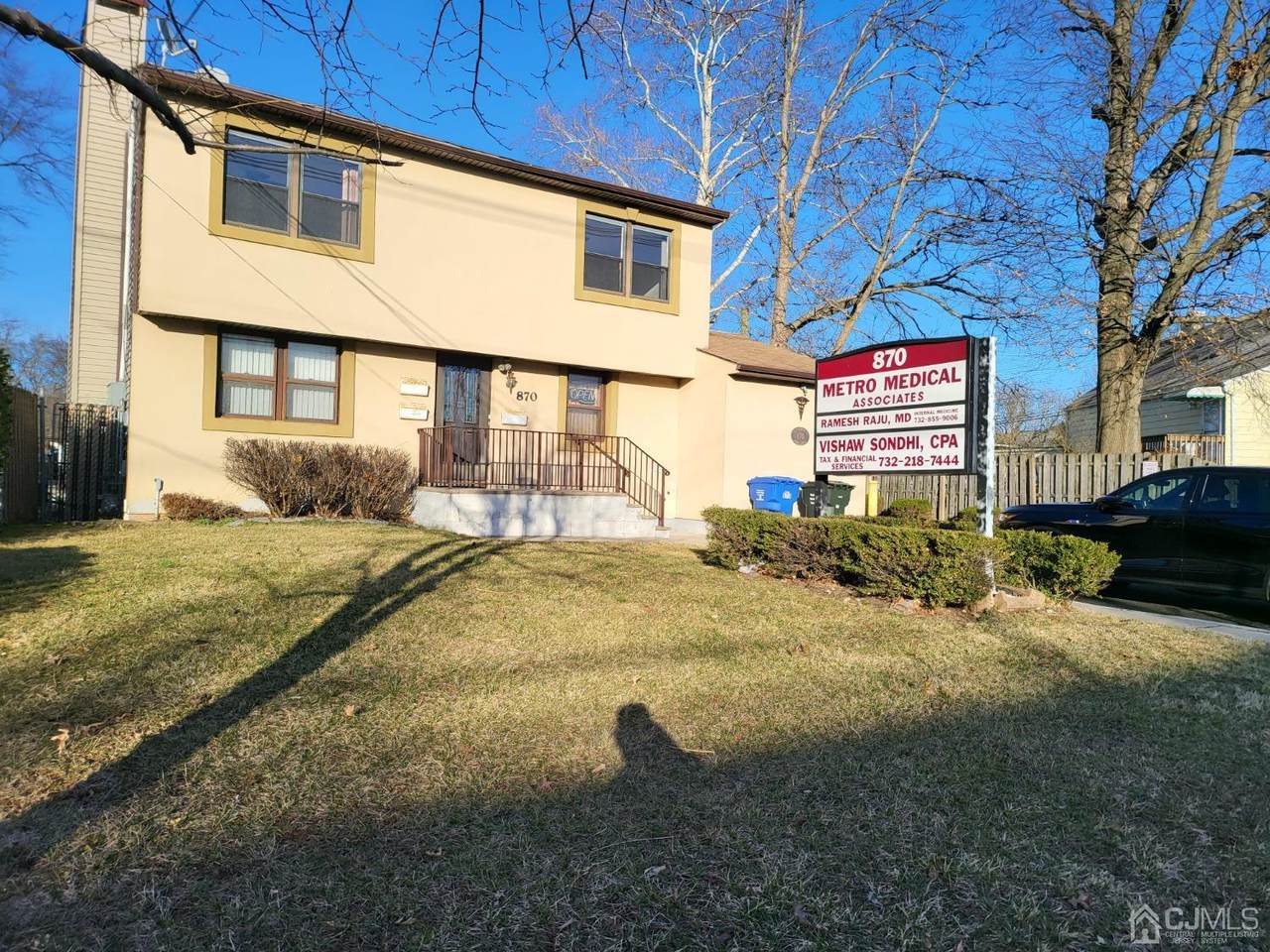 870 Green Street - Photo 1