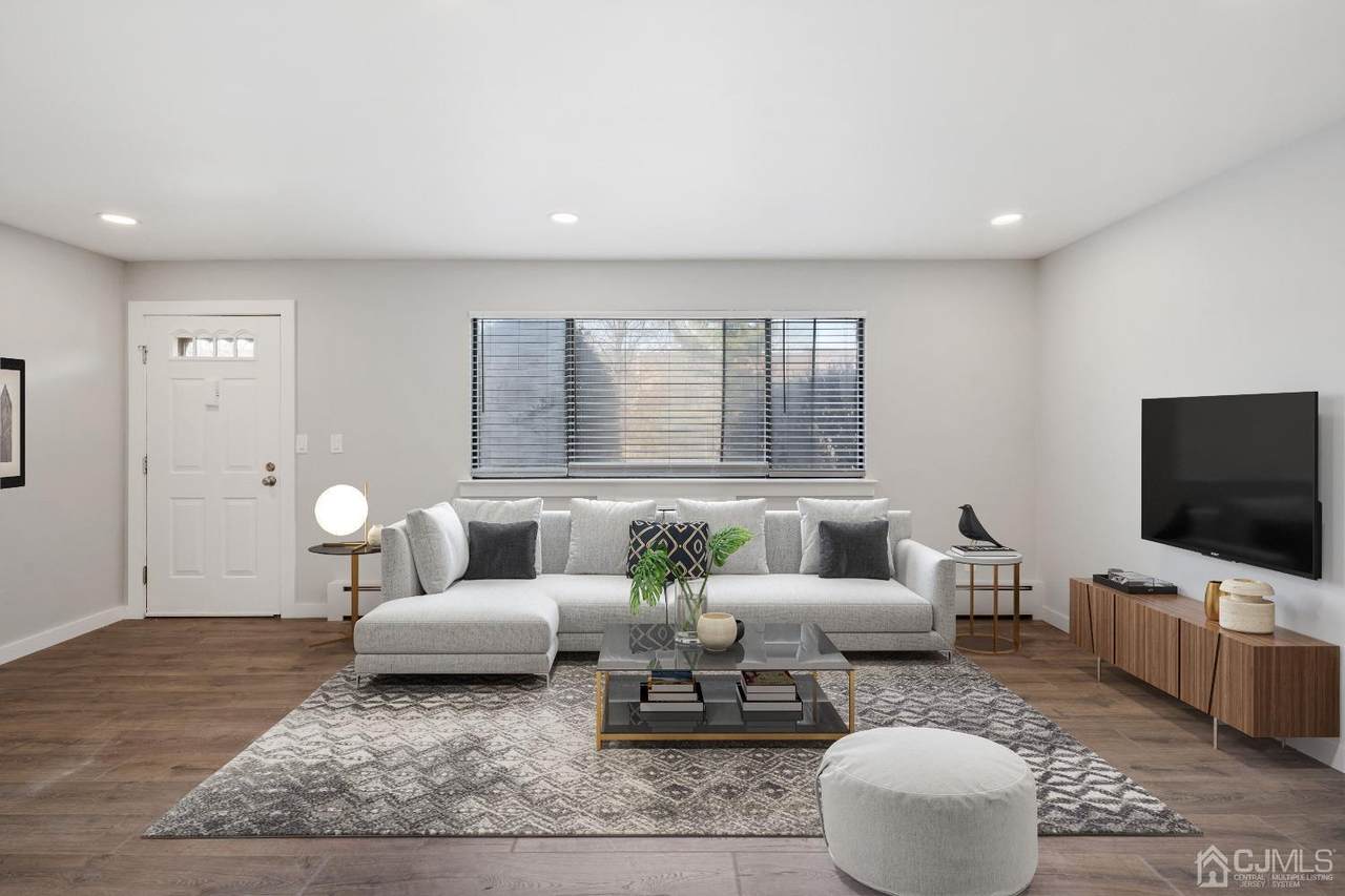 503 Cricket Lane - Photo 1