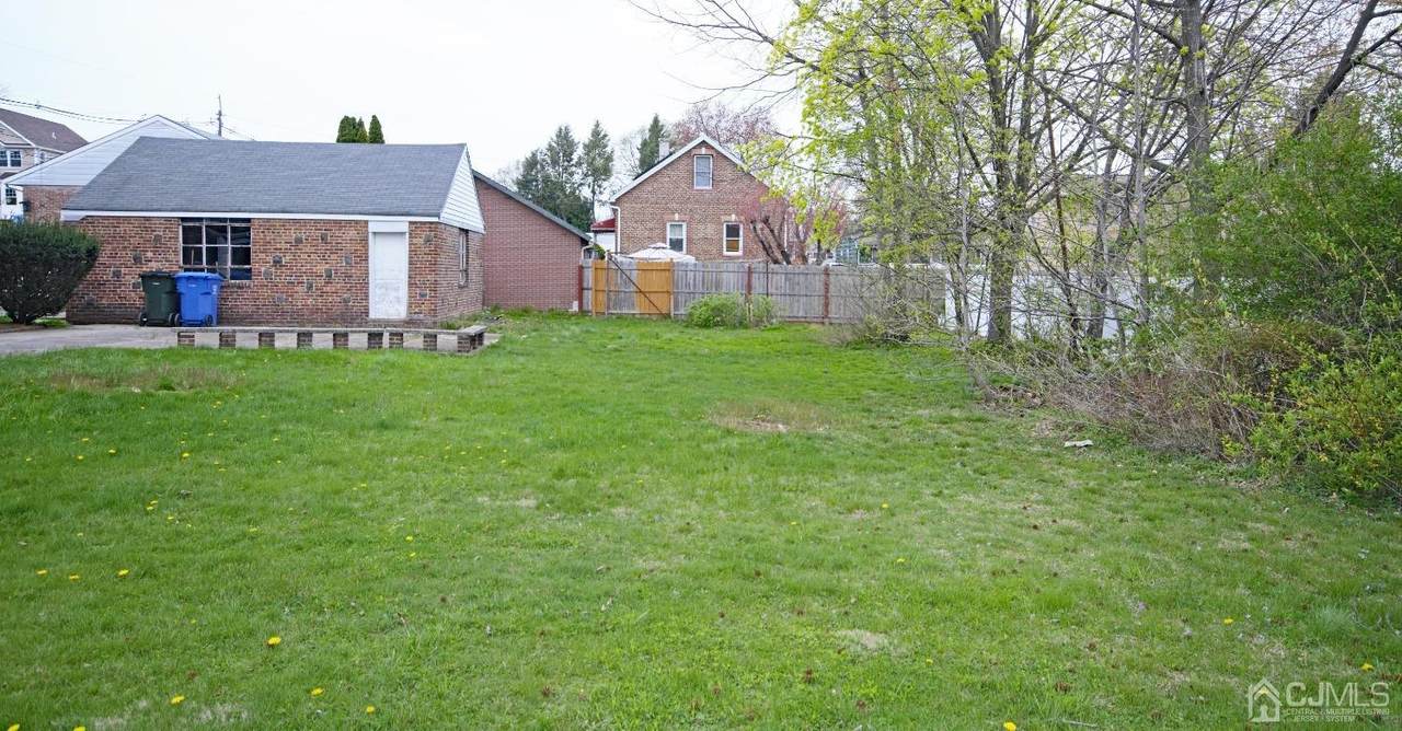 210 Inman Avenue - Photo 1