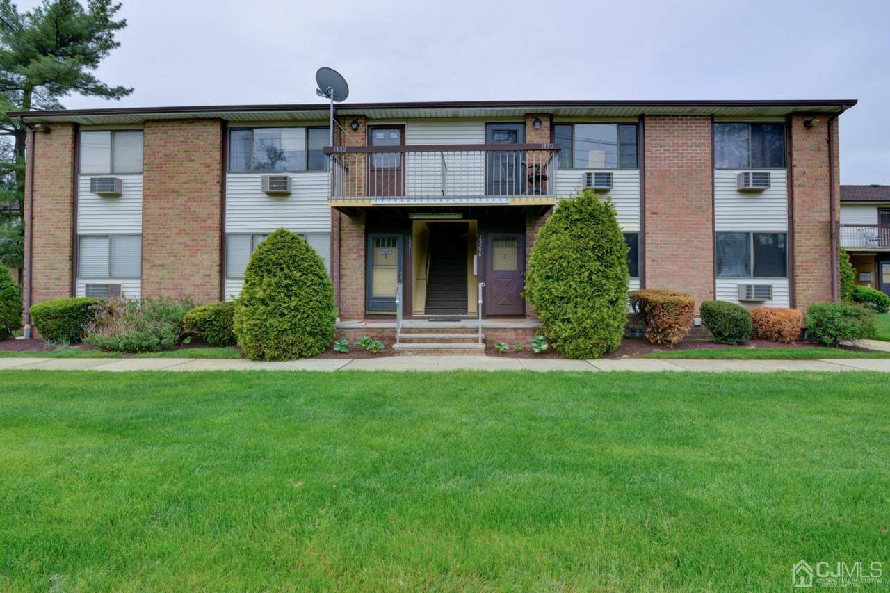 1331 Cricket Lane - Photo 1