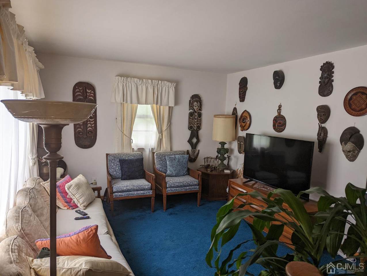 222 S 8th Avenue - Photo 1