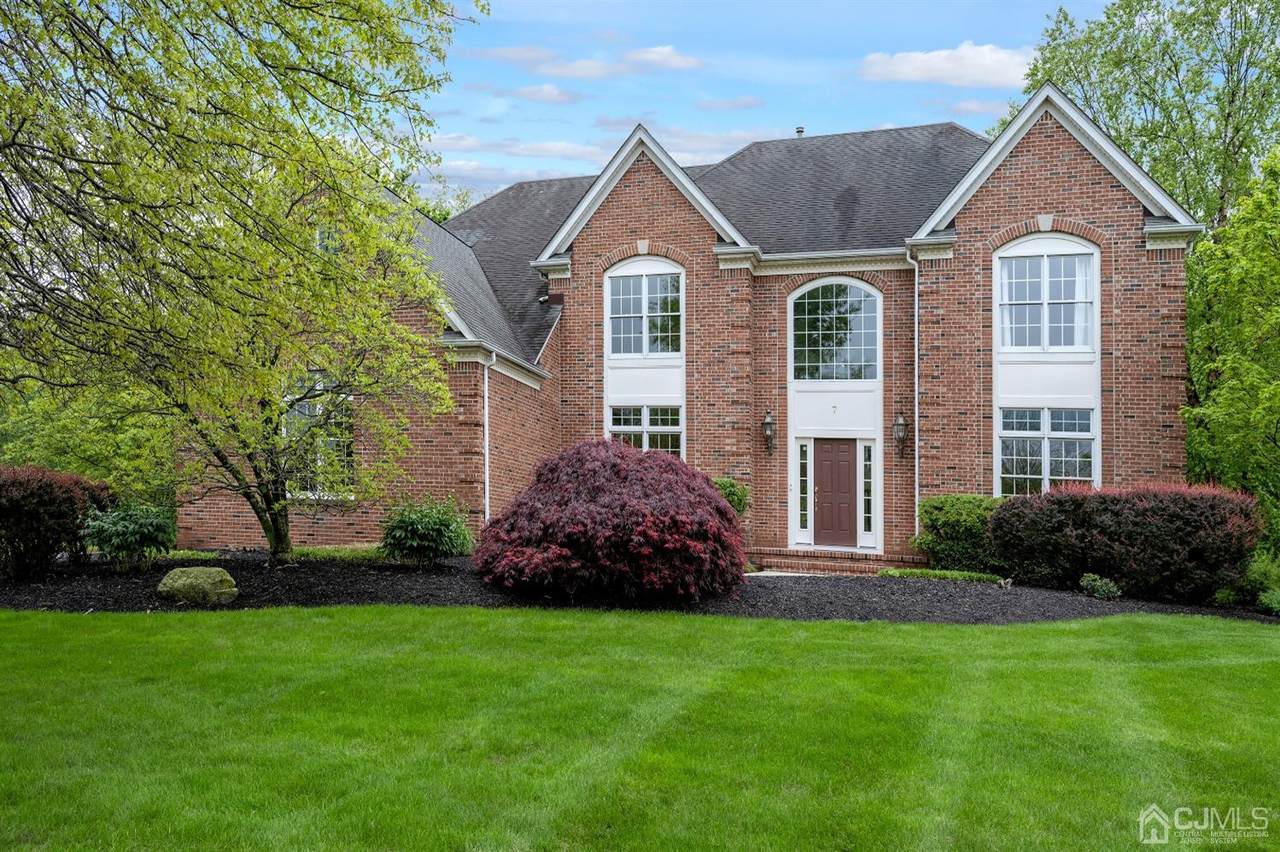 7 Fisher Farm Road - Photo 1