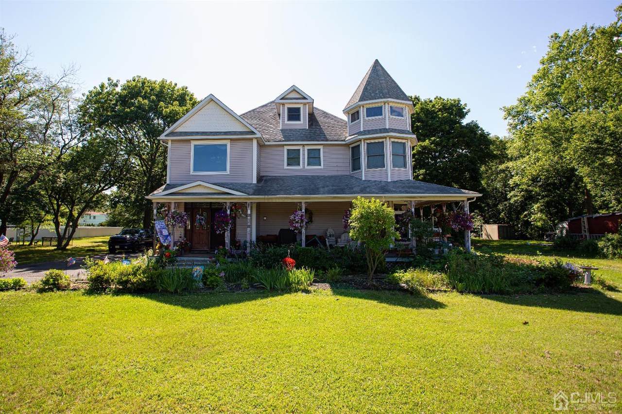 219 Johnson Lane - Photo 1