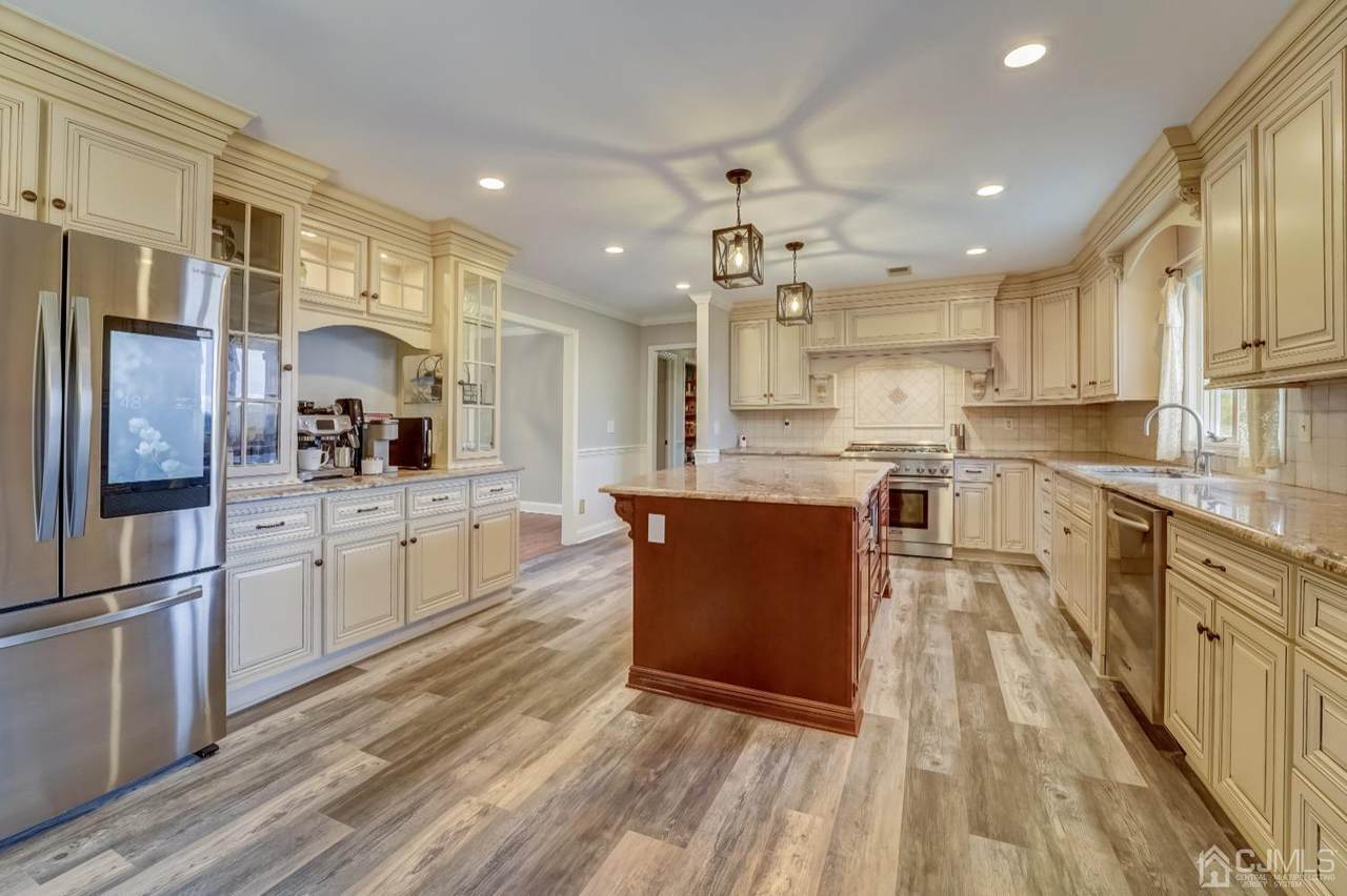 42 Philhower Road - Photo 1
