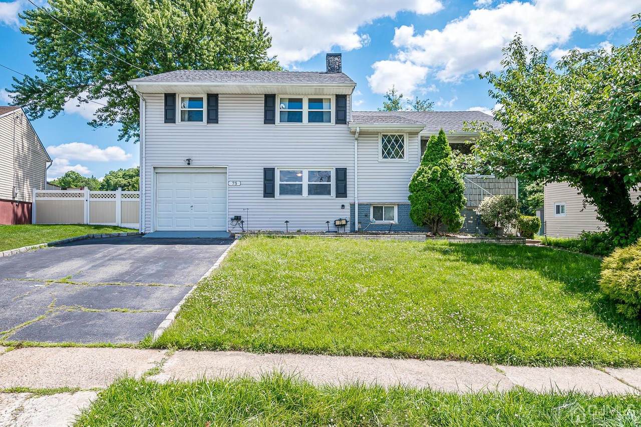 75 Tracy Drive - Photo 1