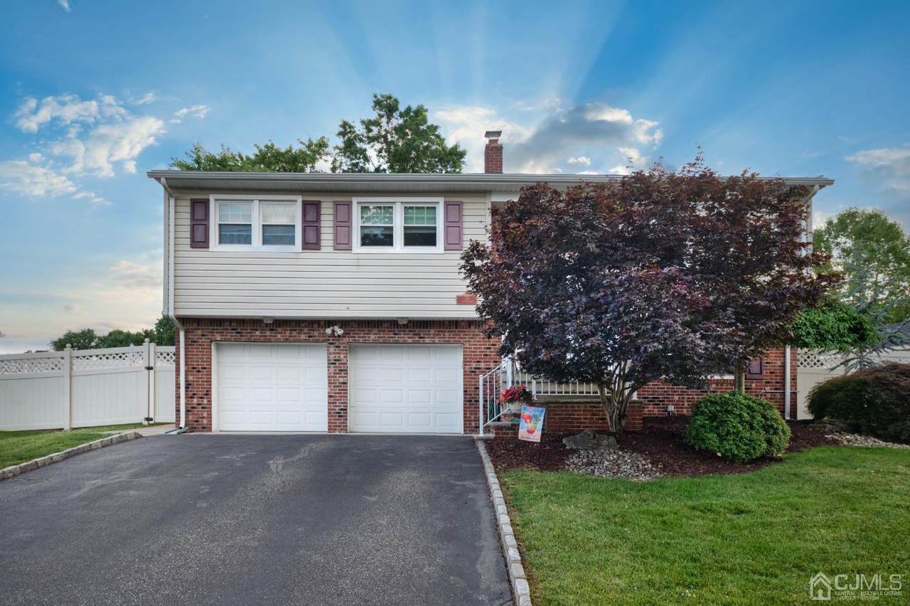 174 Winding Rd - Photo 1