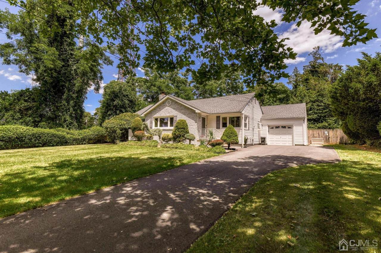 2 Edgebrook Road - Photo 1