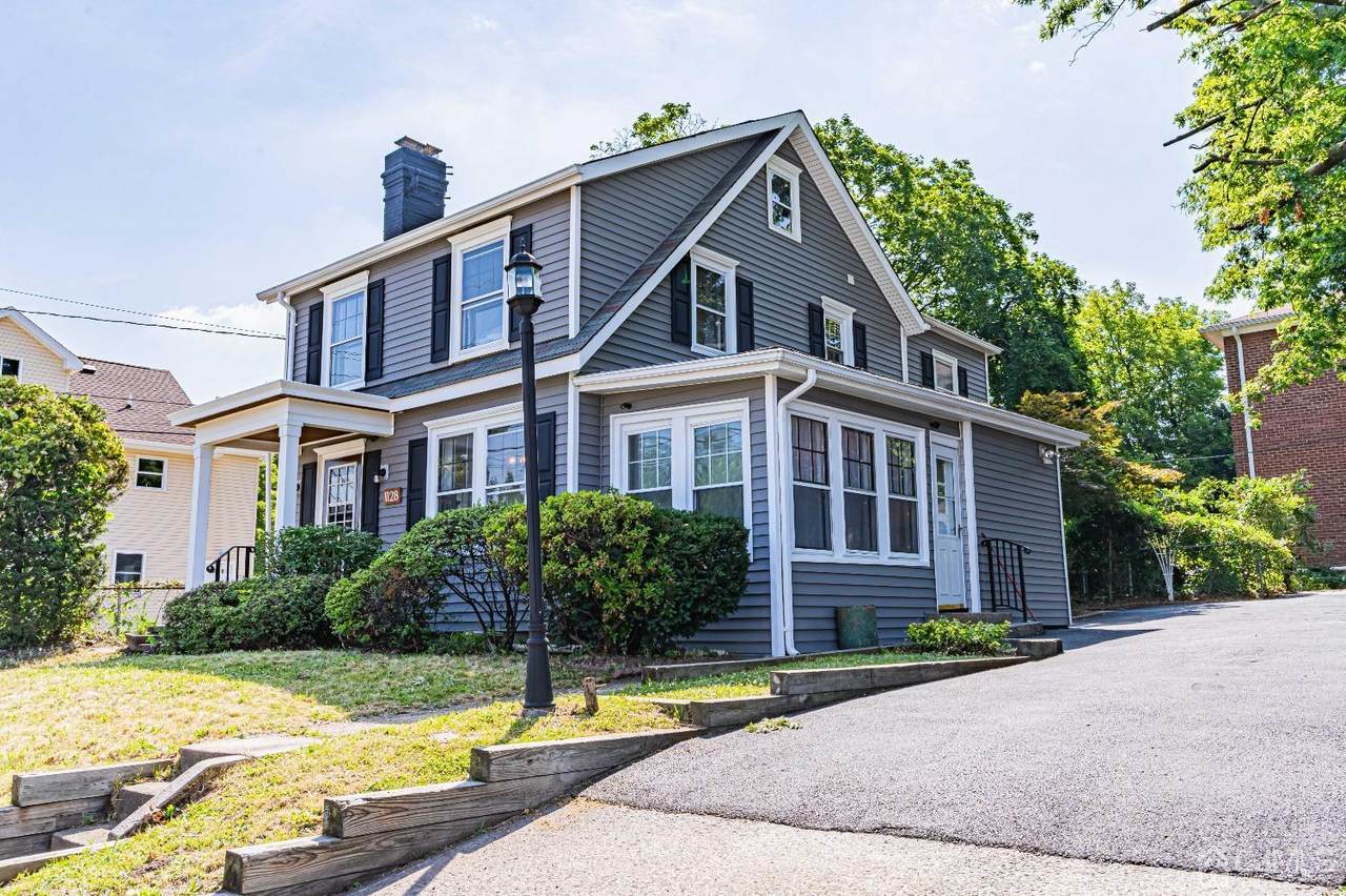 1128 Raritan Avenue - Photo 1