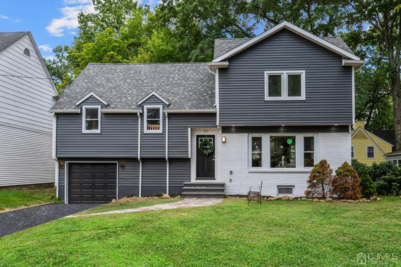 270 Kent Place Boulevard - Photo 1