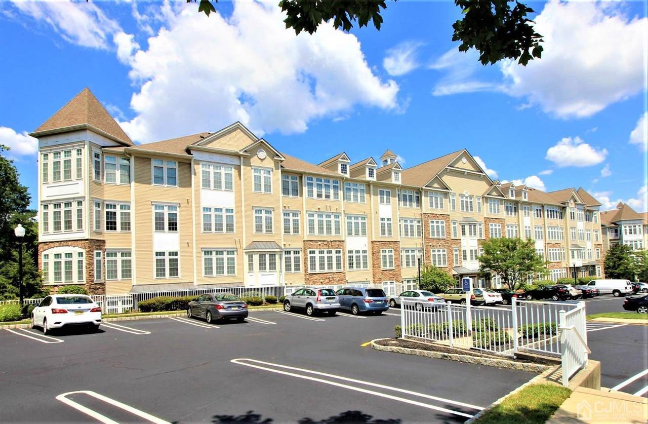 1111 Cedar Village Boulevard - Photo 1