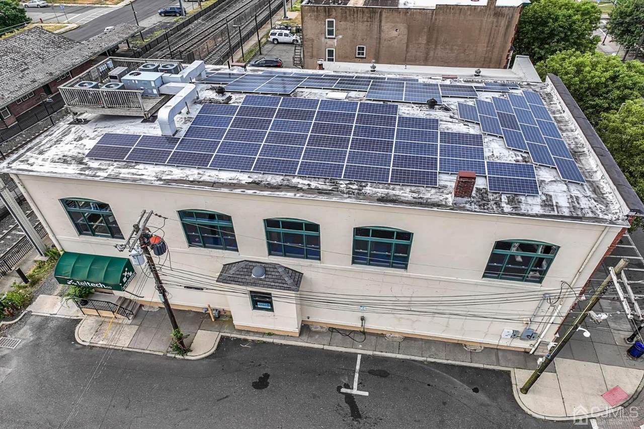 103 Broadway - Photo 1