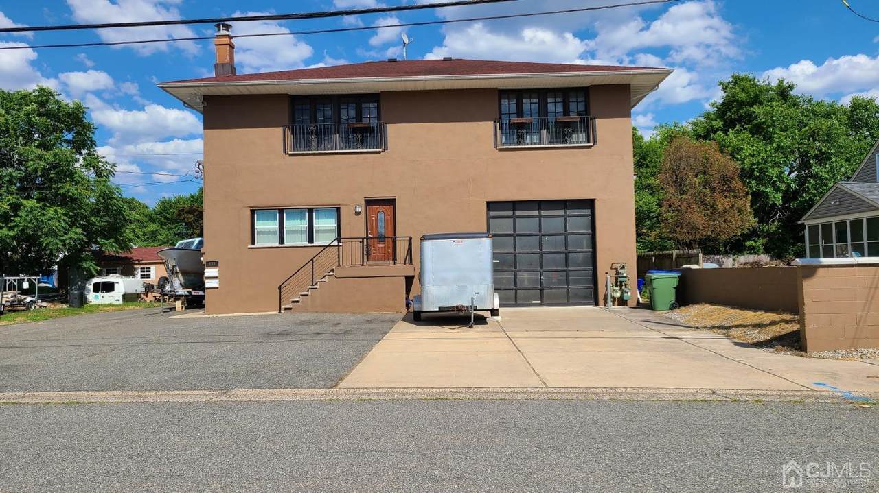 100 Albert Avenue - Photo 1