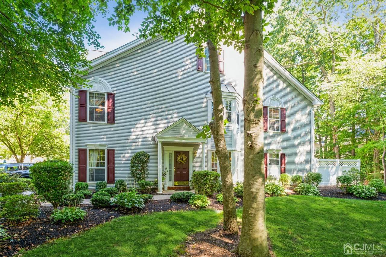 12 Henry Court - Photo 1