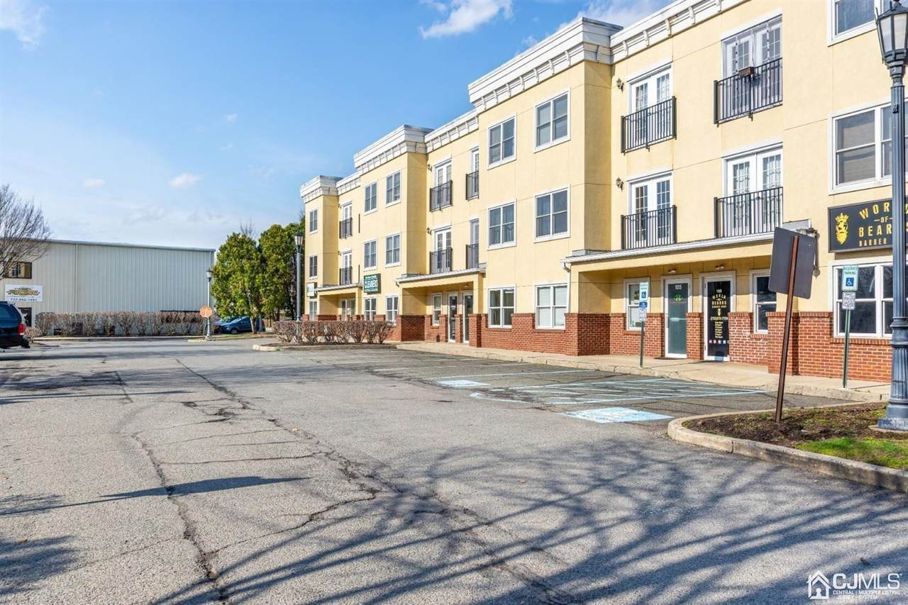 160 Durham Avenue - Photo 1