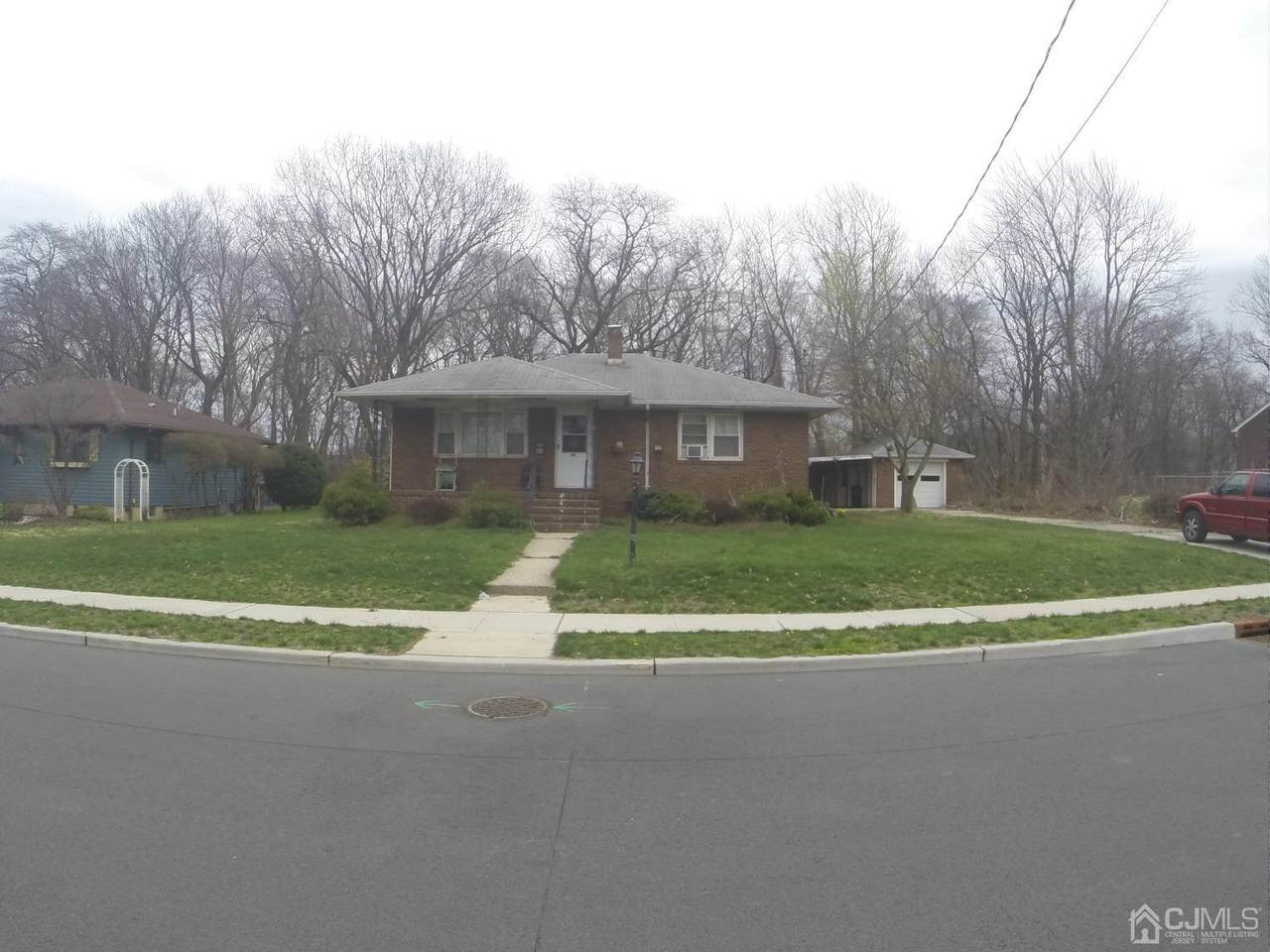90 Scott Avenue - Photo 1