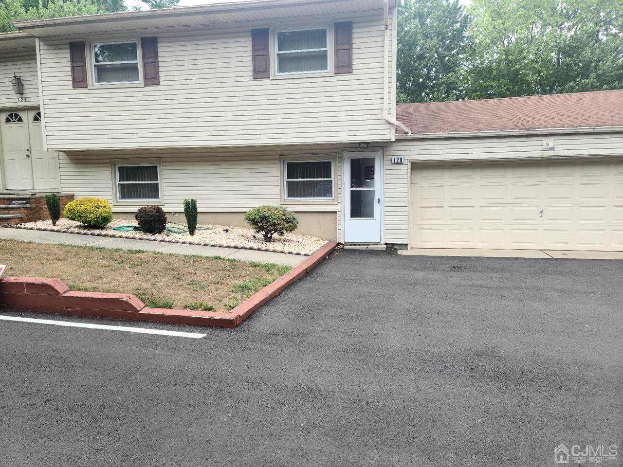 129 Tices Lane - Photo 1