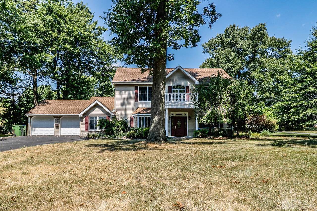 15 Hillwood Avenue - Photo 1