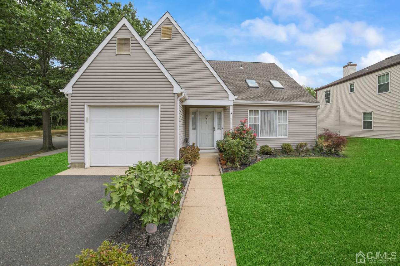 27 Canterbury Court - Photo 1
