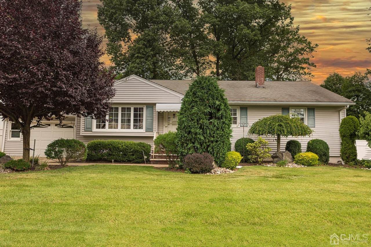 18 Cedar Street - Photo 1