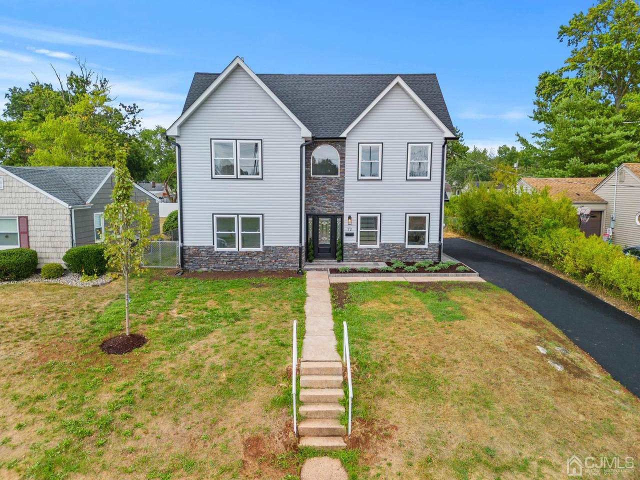72 Chestnut Street - Photo 1