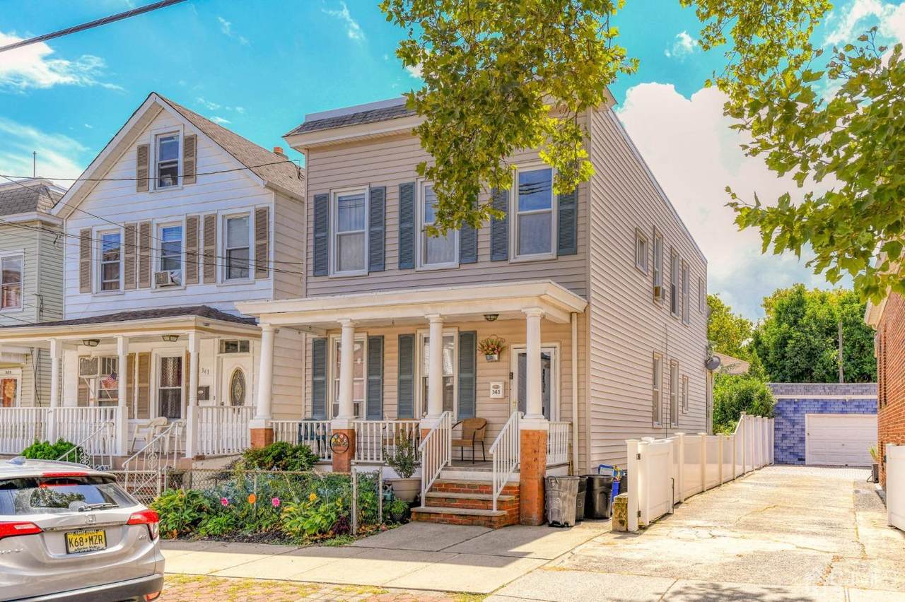 343 Neville Street - Photo 1