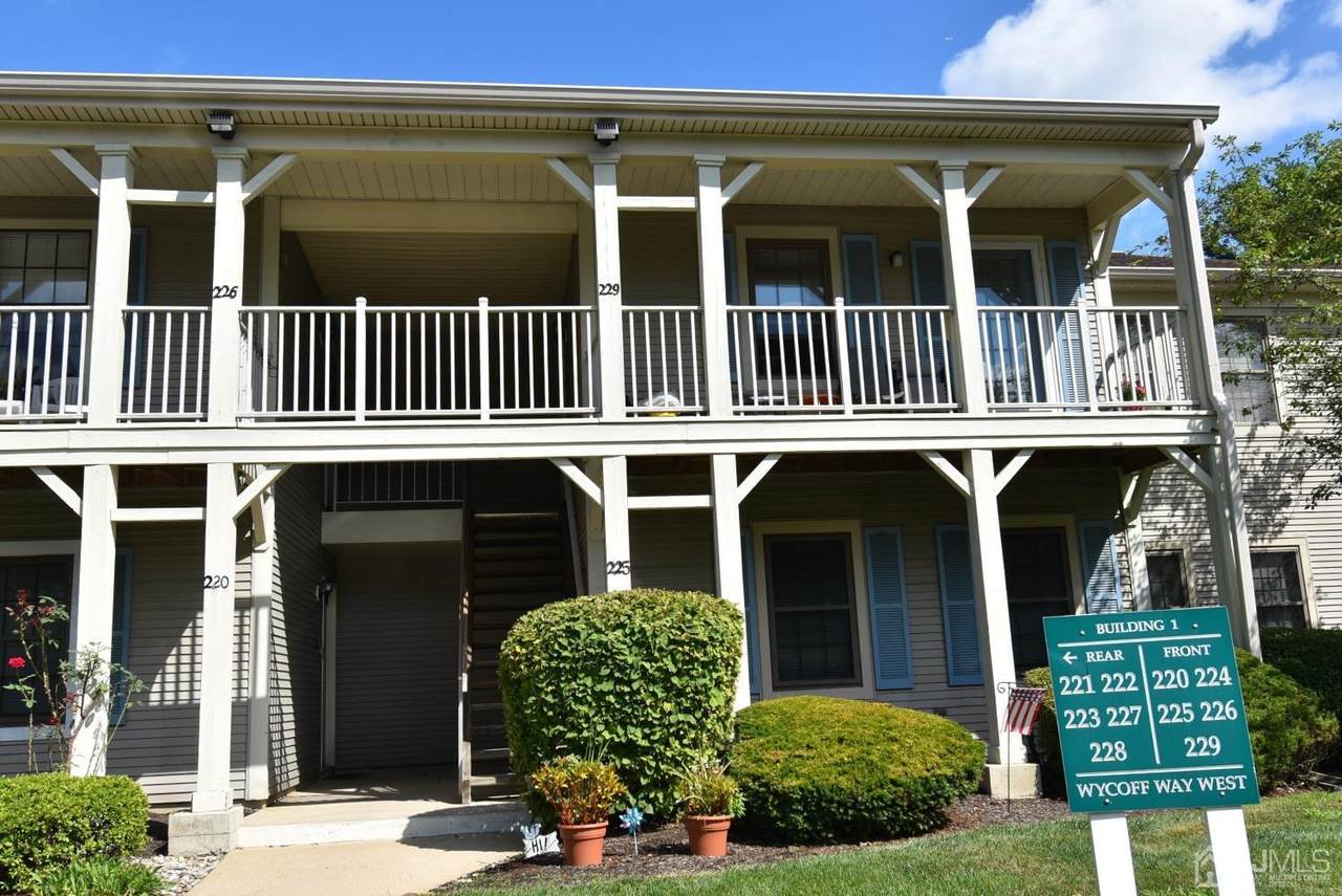 225 Wycoff Way - Photo 1