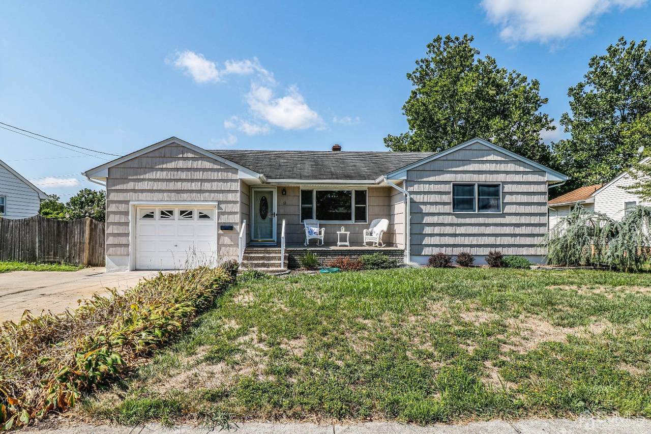12 Bruce Court - Photo 1