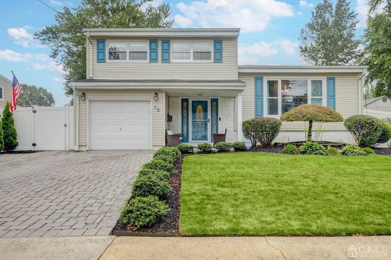 15 Alpha Avenue - Photo 1
