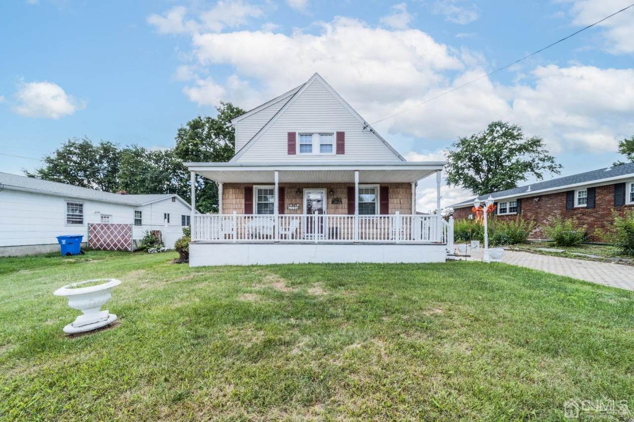 59 Howell Avenue - Photo 1