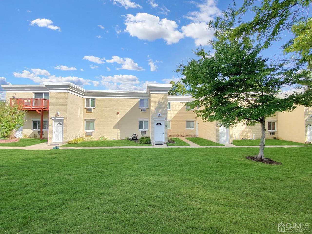 12 Lake Avenue - Photo 1