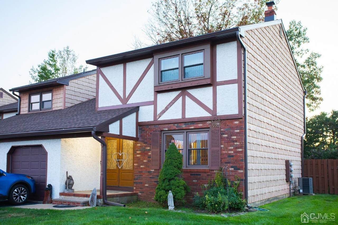11 Dancaster Court - Photo 1