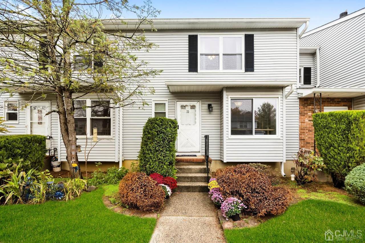 22 Hemlock Drive - Photo 1