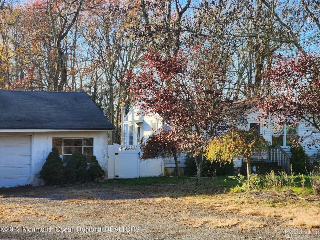 580 Spotswood Englishtown Road - Photo 1