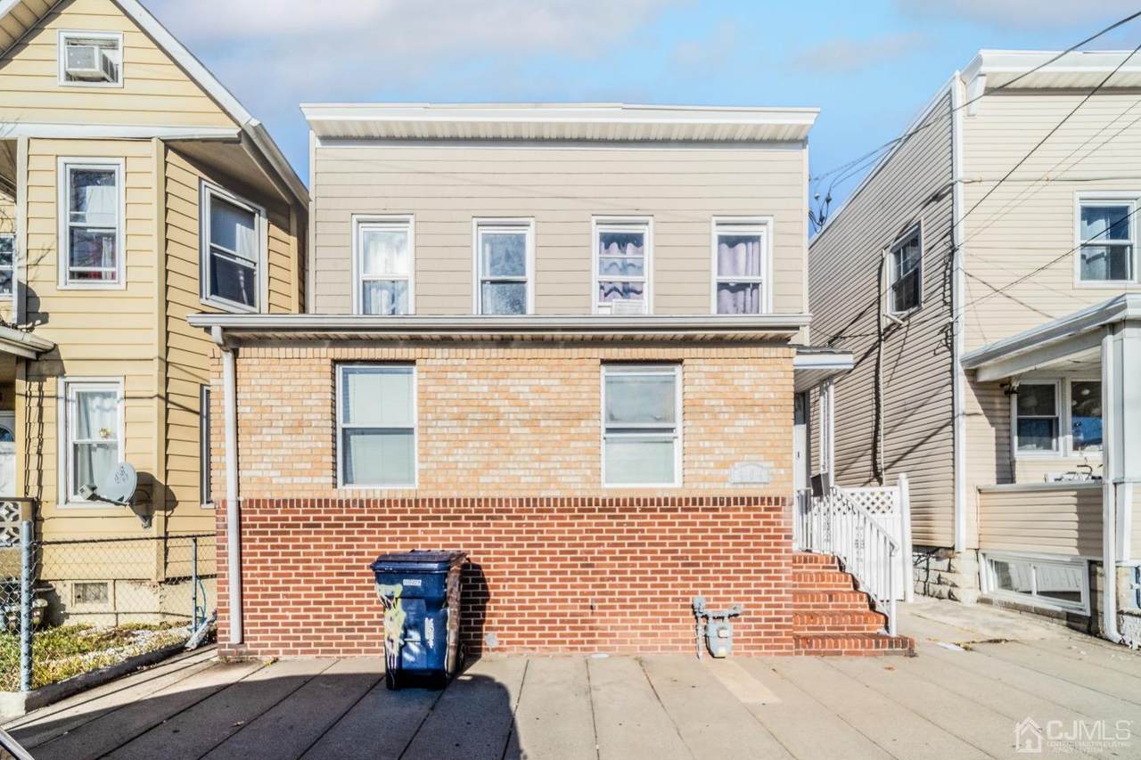 404 Washington Street - Photo 1