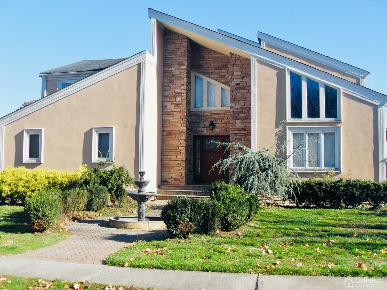 6 Eldridge Drive - Photo 1