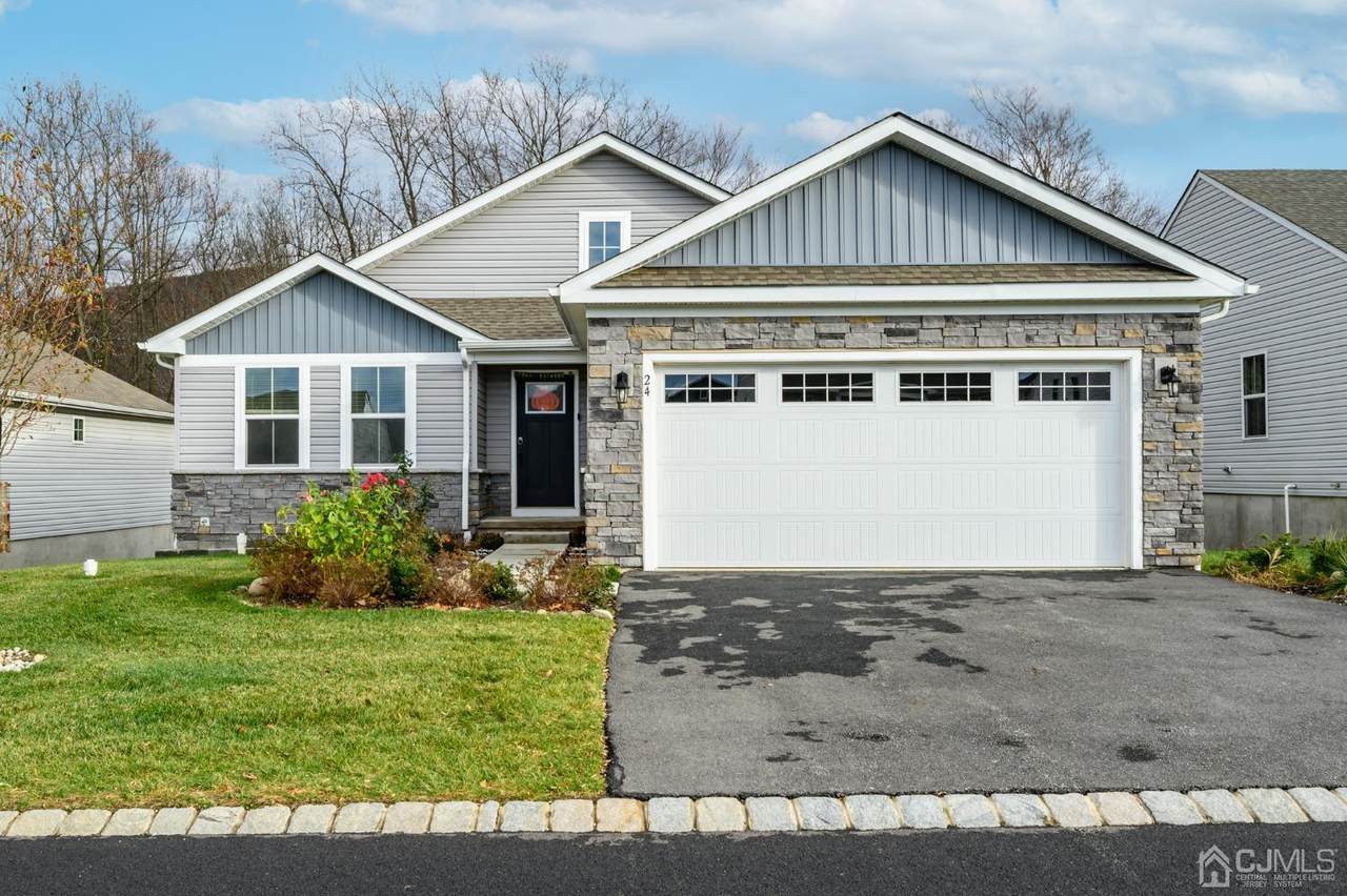 24 Devon Court - Photo 1