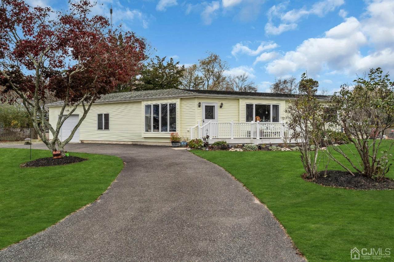 22 Joy Place - Photo 1