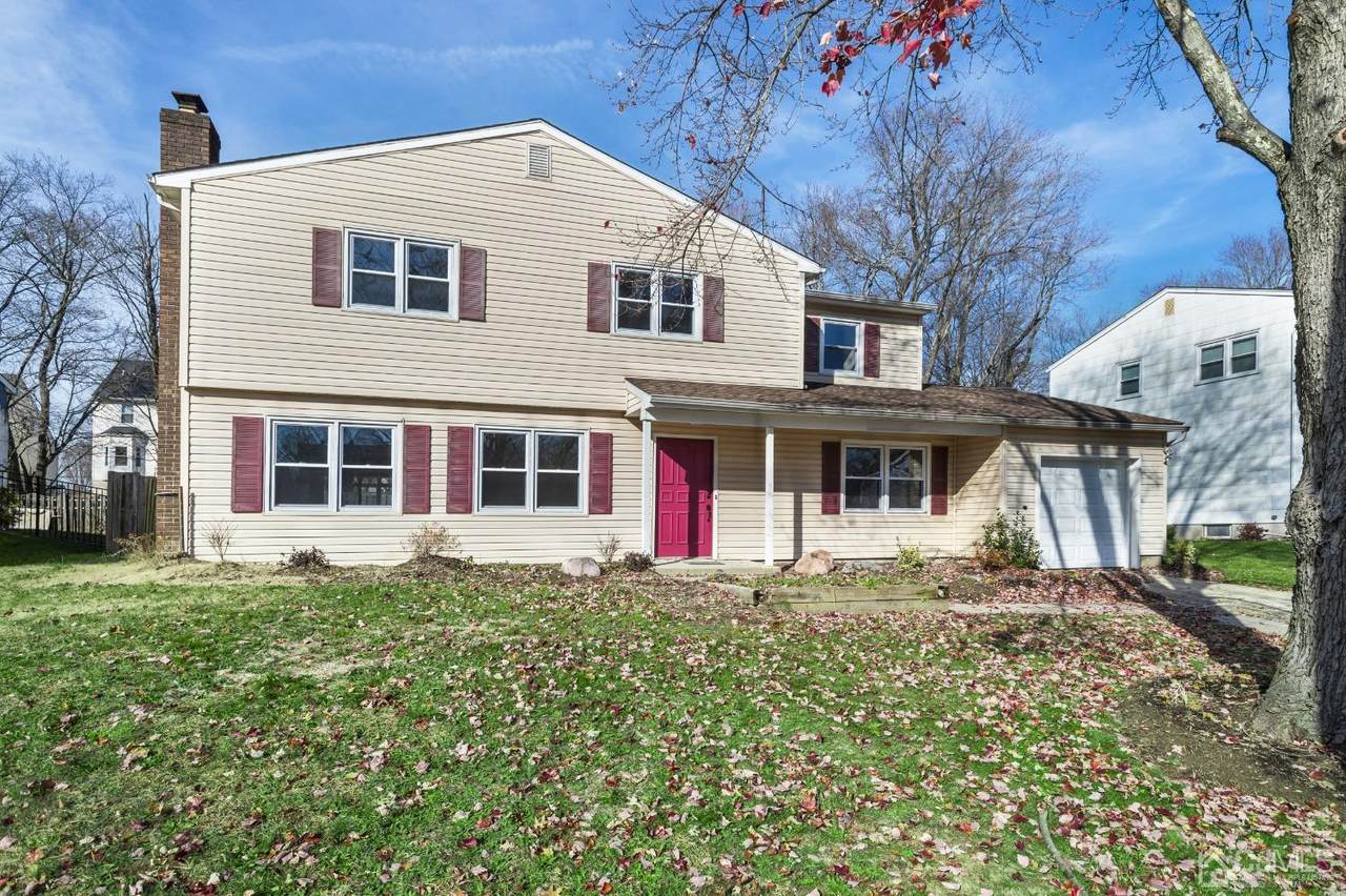 183 Foch Avenue - Photo 1