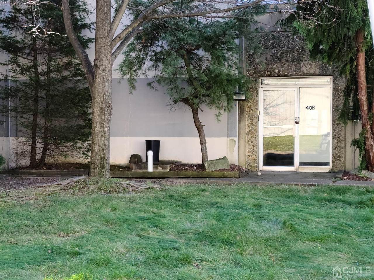 40 Cotters Lane - Photo 1