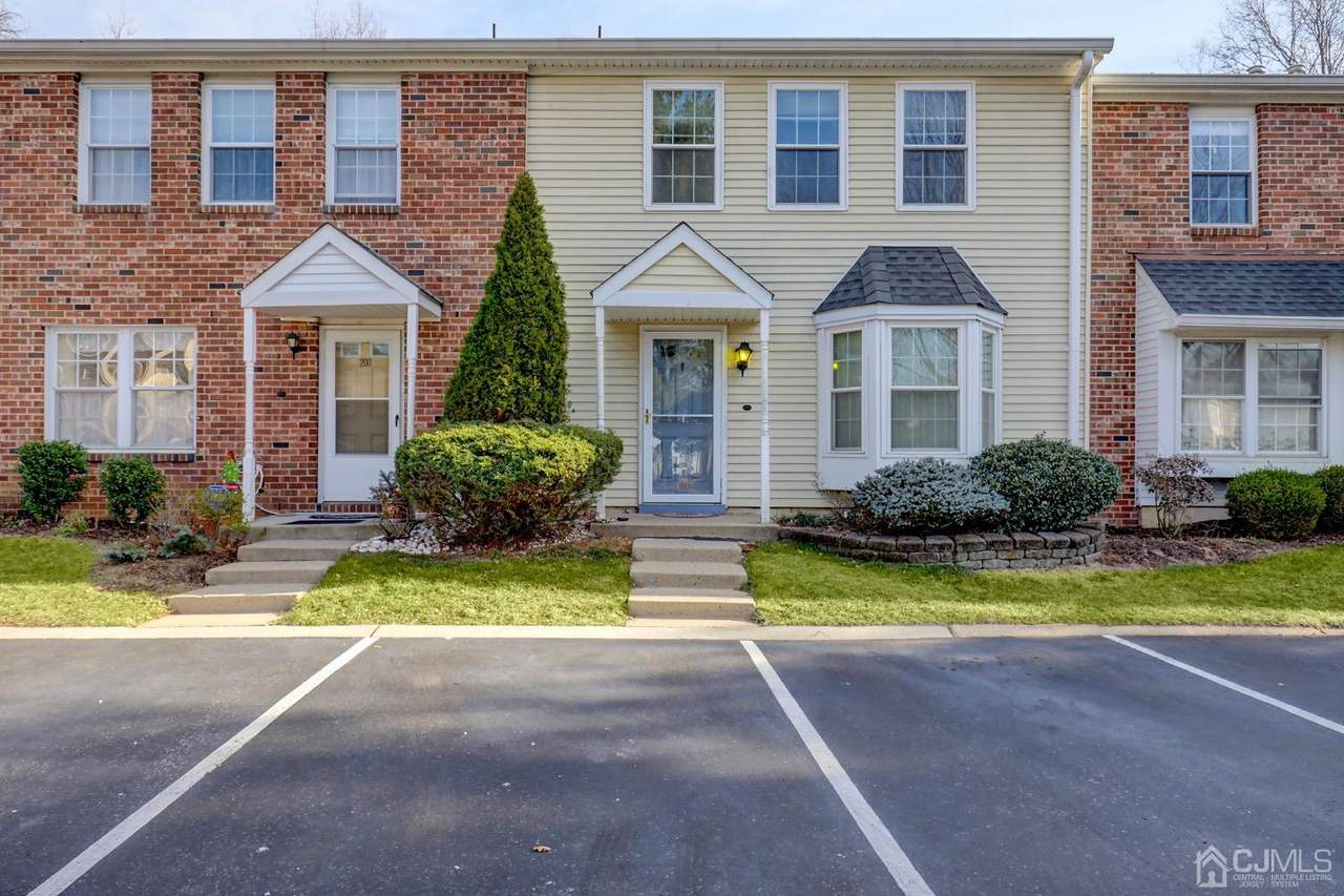 199 Applegate Lane - Photo 1