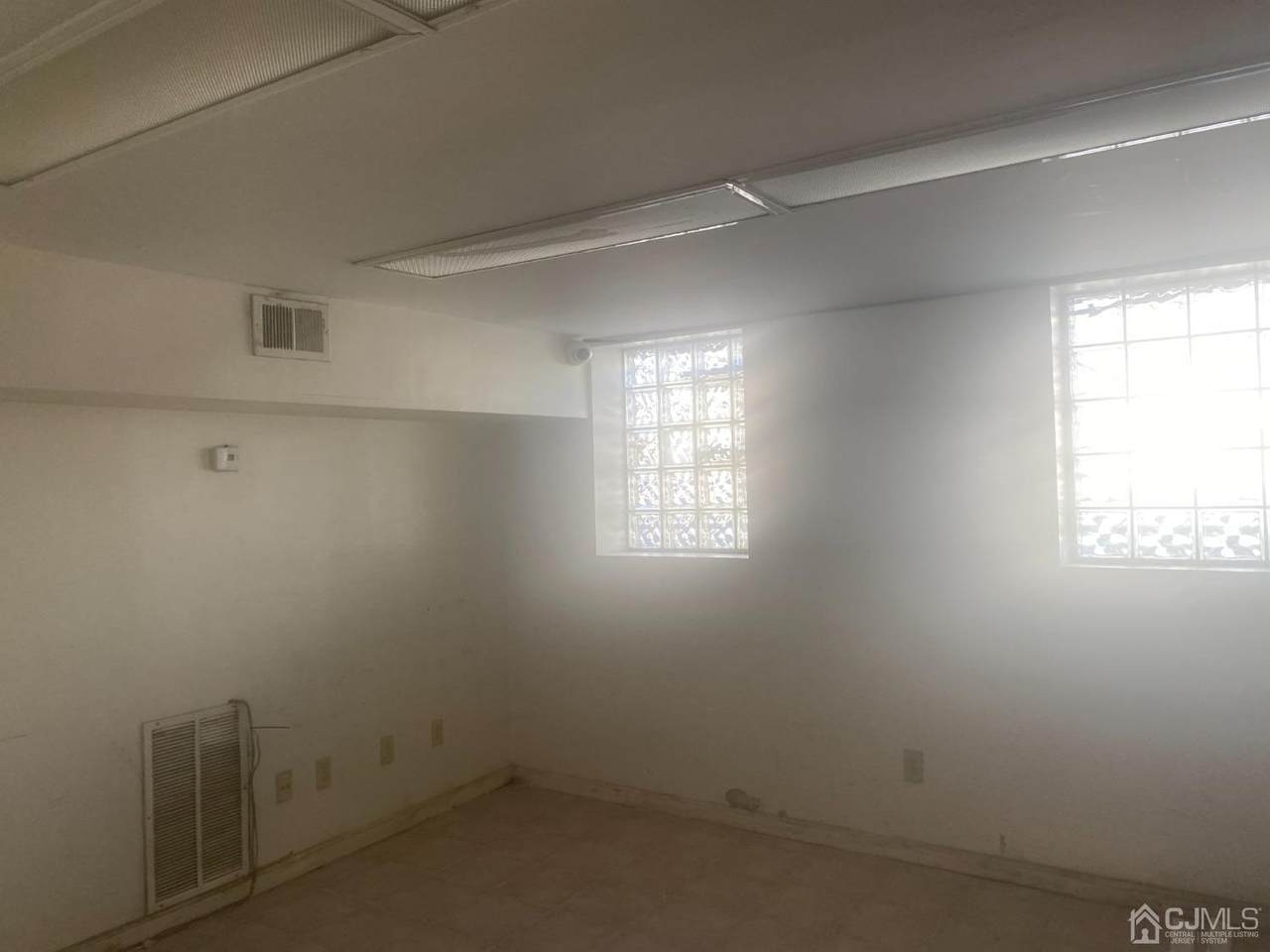 23 Joyce Kilmer Avenue - Photo 1