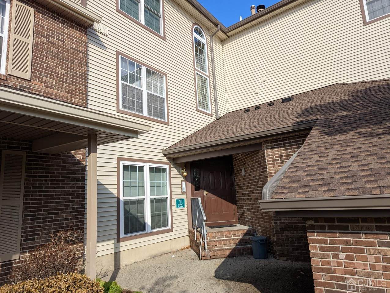7123 Elm Court - Photo 1