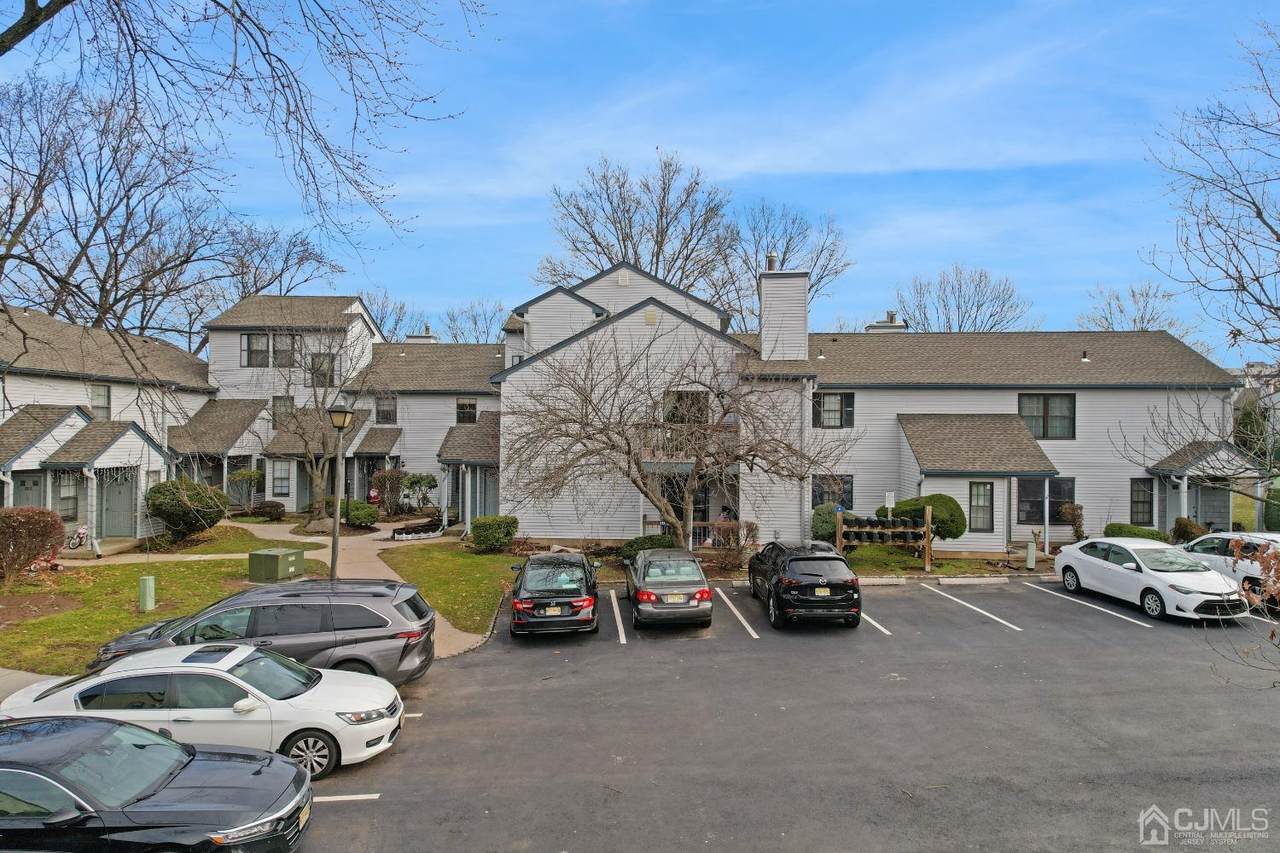 810 Woodbridge Commons Way - Photo 1