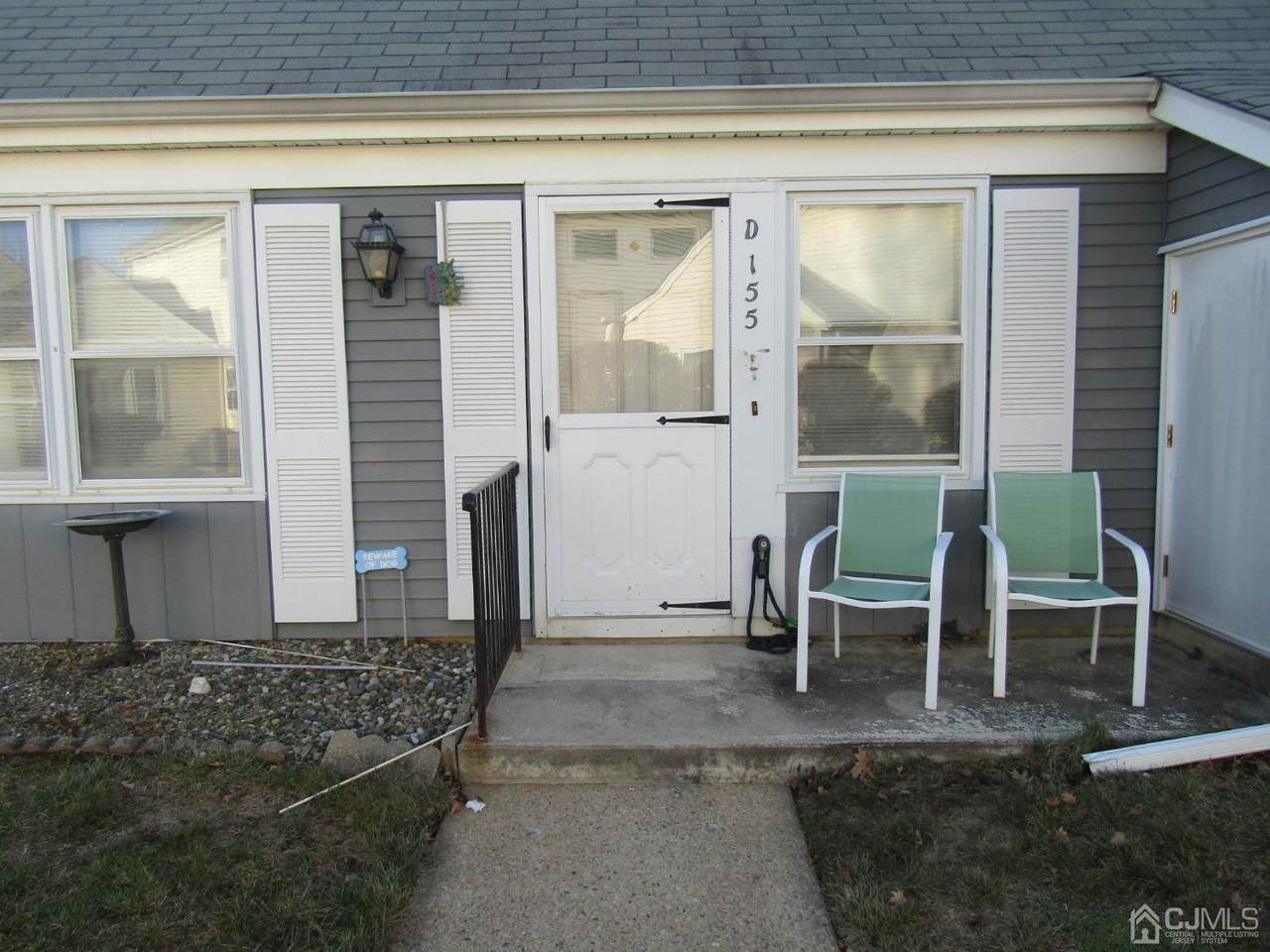 155 Pelham Lane - Photo 1